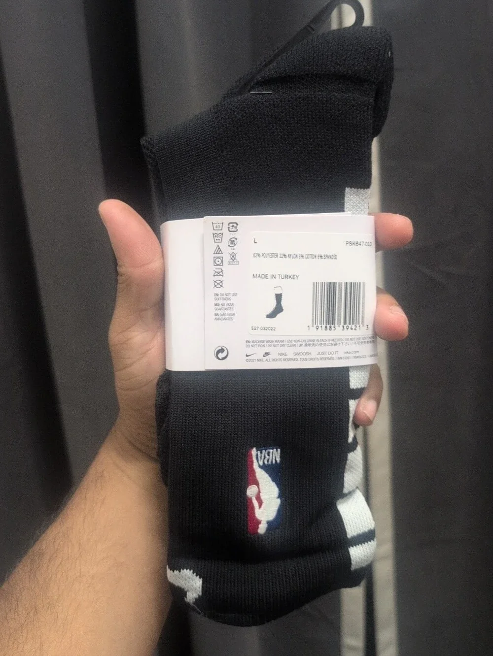 Men's Nike Black NBA Elite Socks Size Large Women 10-13/ Men 8-12 NWT 1pair